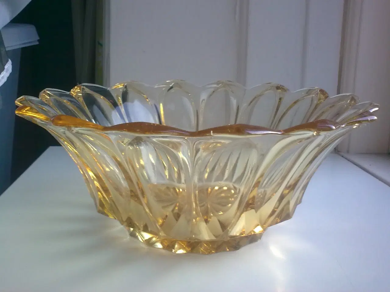 Billede 2 - Gul glas skål retro SOLO salg & rav tone