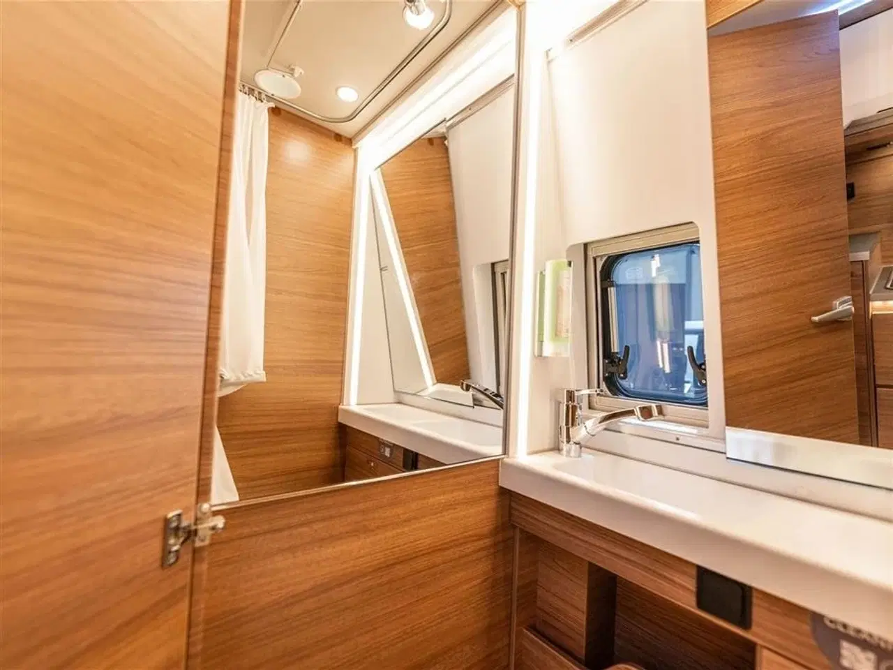 Billede 14 - 2026 - Knaus Boxlife 540 MQ Platinum Selection   Van på under 5,5 meter!
