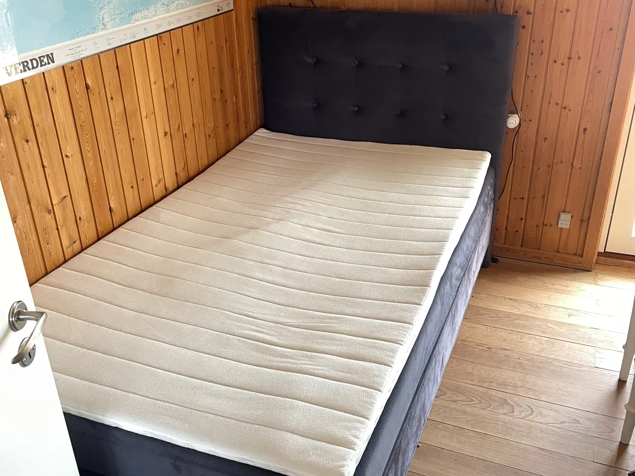 Billede 1 - Mørkegrå kontinentalseng 120x200