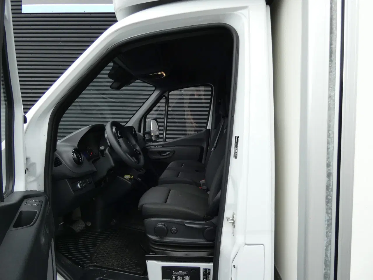 Billede 6 - Mercedes-Benz Sprinter 317 BROBIL MED ÅBENBAR SIDE 2,0 CDI A2 RWD 9G-Tronic 170HK Ladv./Chas. Aut.