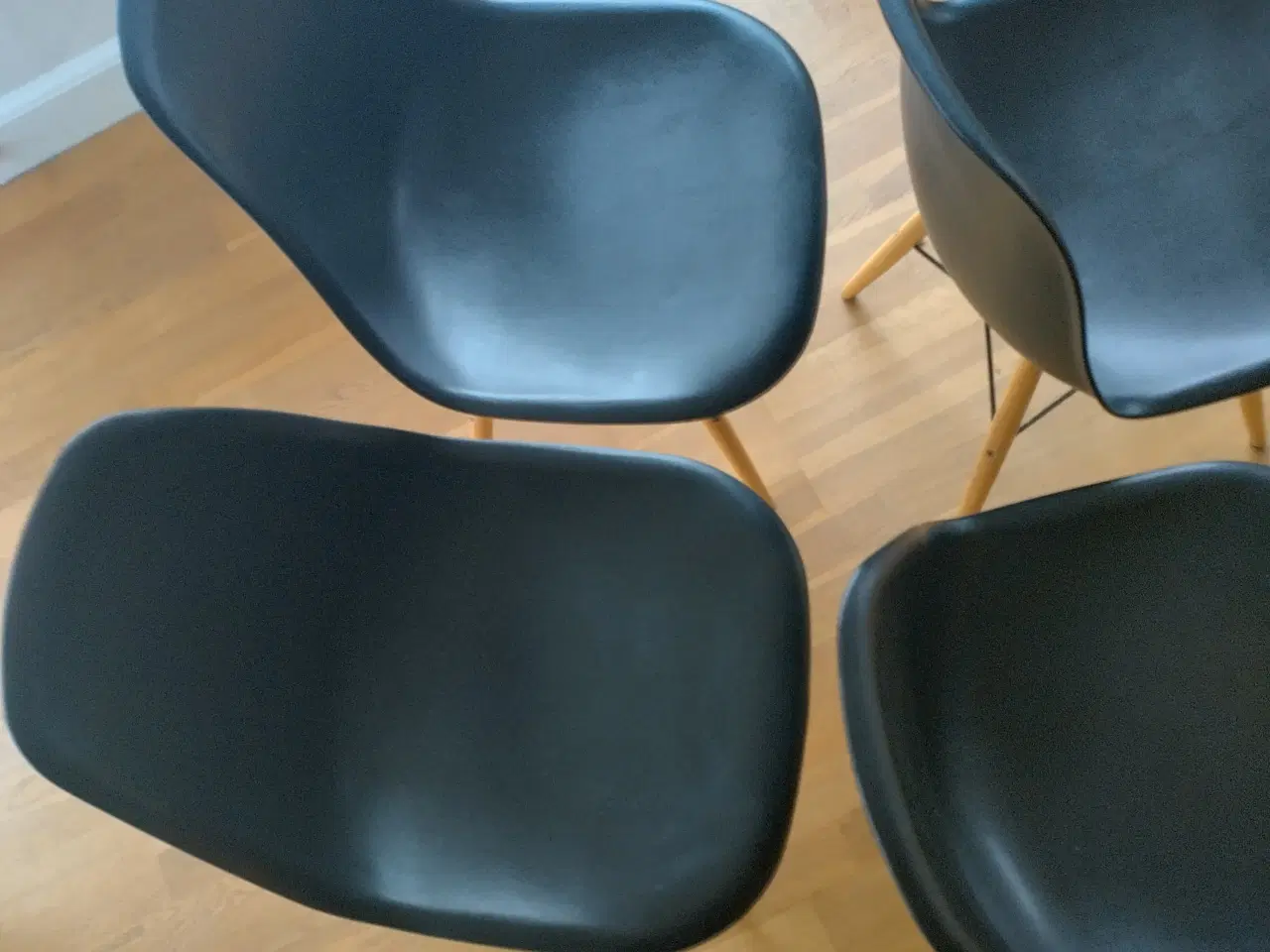 Billede 2 - Spisebordsstole 