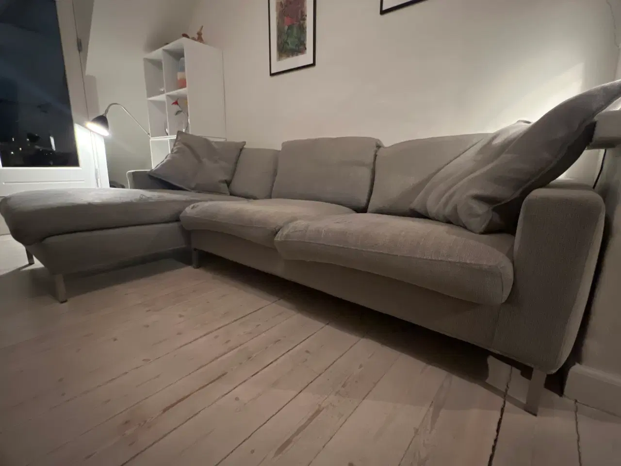 Billede 3 - Sofa med chaiselong, der trænger til nyt betræk