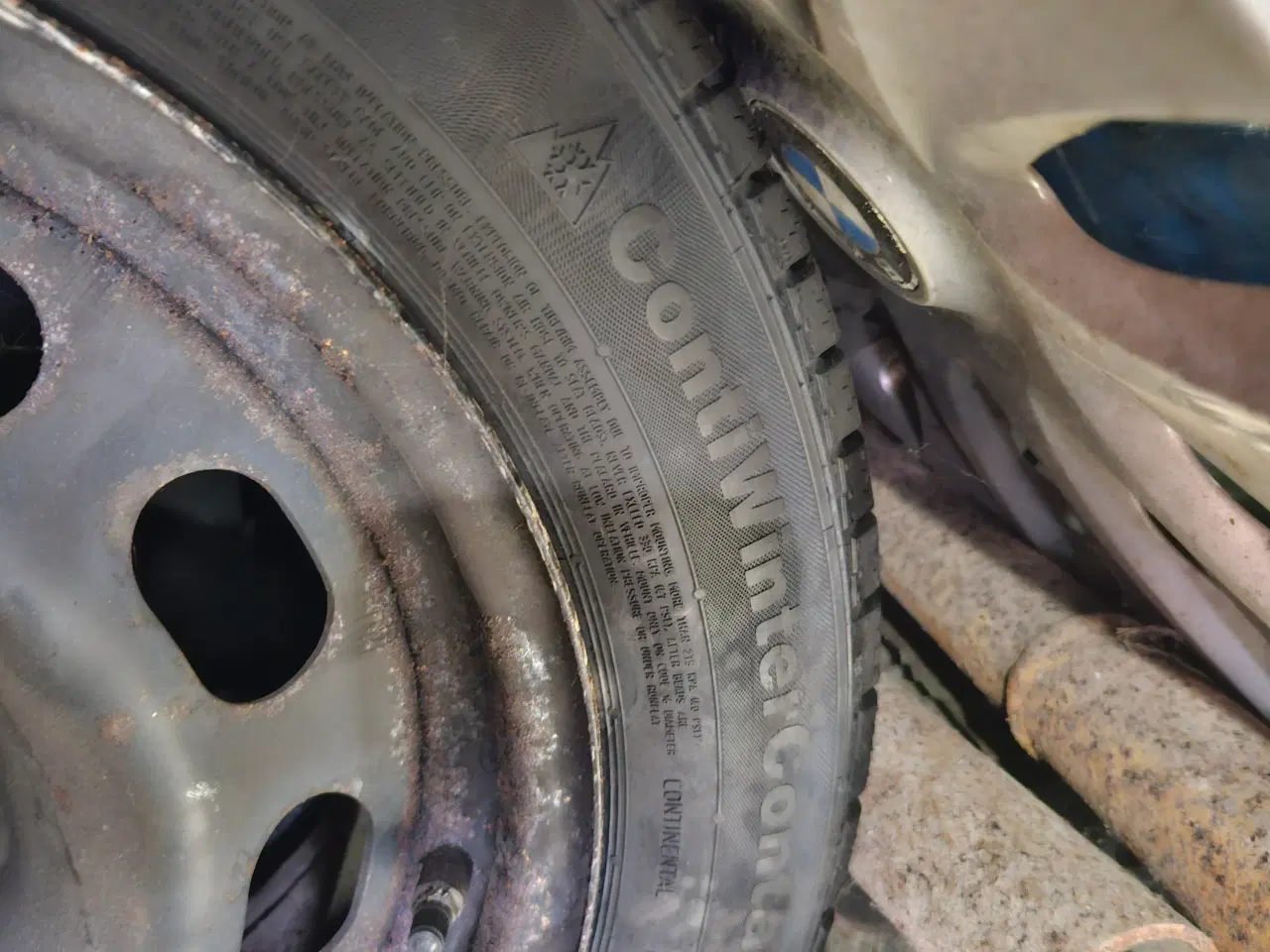 Billede 3 - BMW Vinterdæk på stålfælge