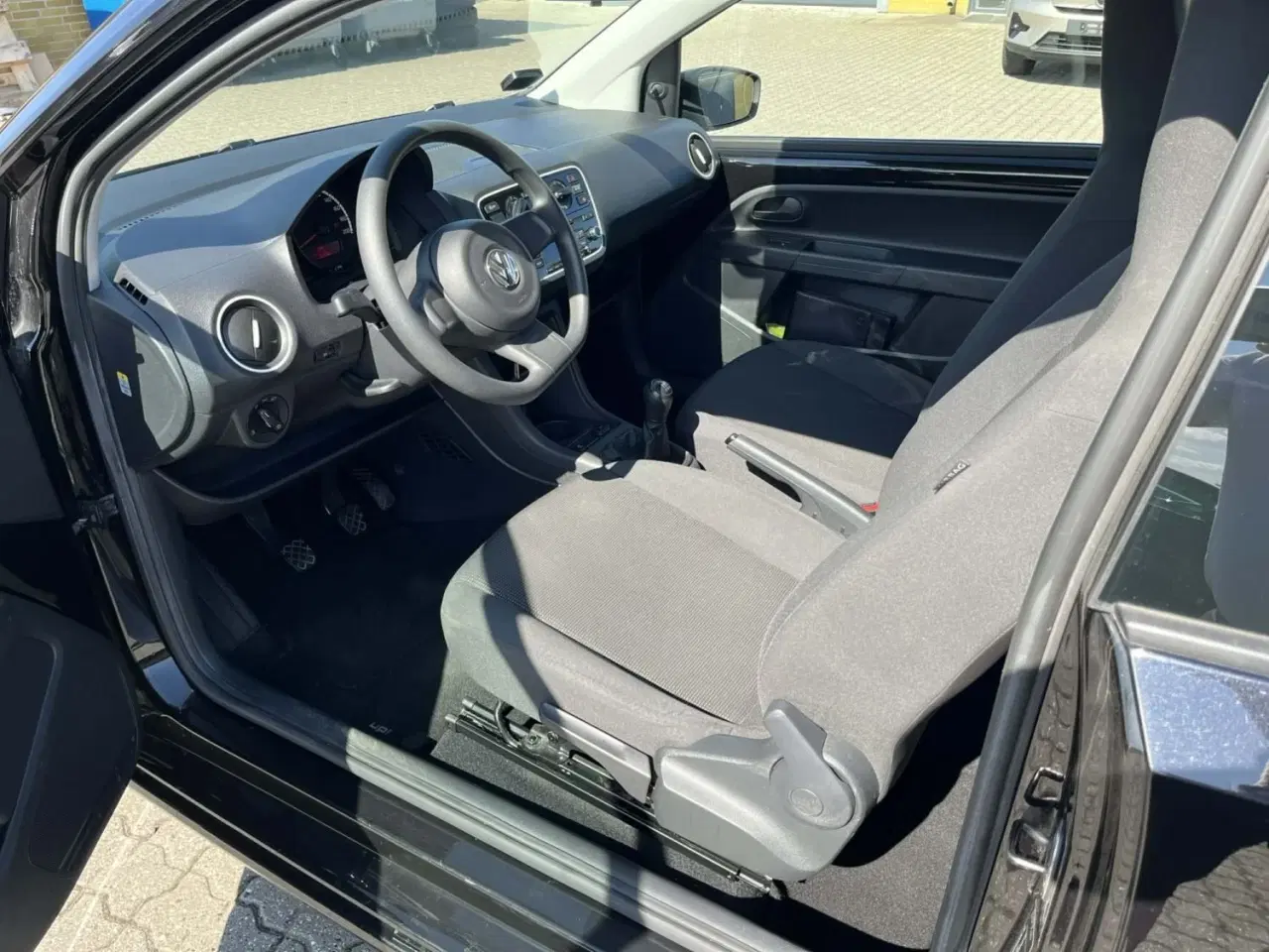 Billede 6 - VW Up! 1,0 60 Take Up!