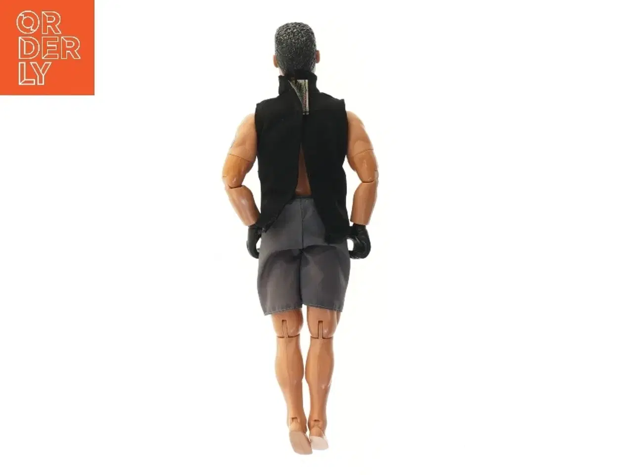 Billede 2 - Actionfigur i sportstøj (str. 31 cm)