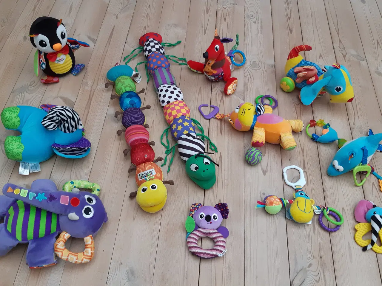 Billede 1 - LAMAZE babylegetøj - FLOT STAND - priser i annonce