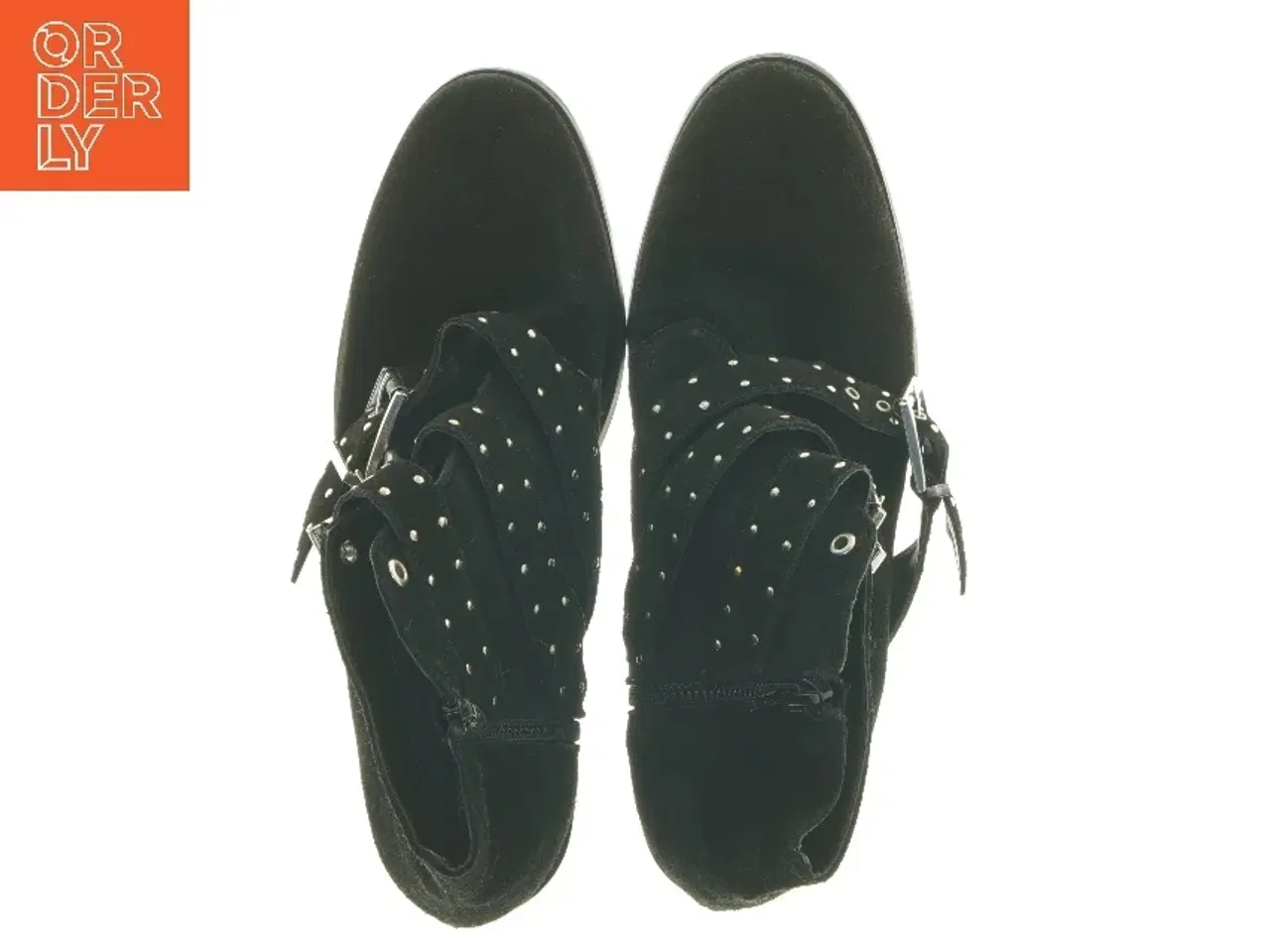 Billede 5 - Sort ankelstøvle med spænder fra Topshop (str. 40 )