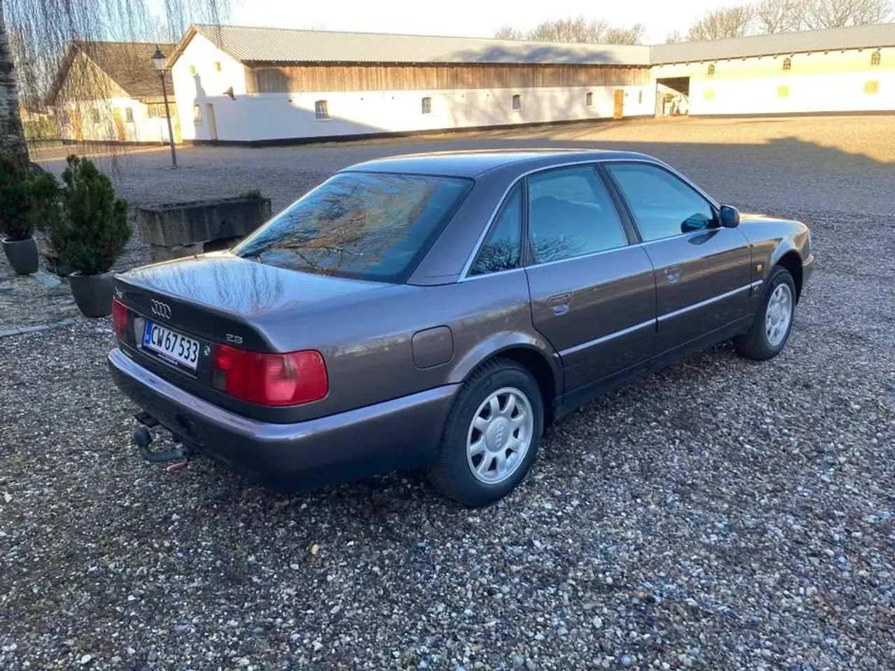 Billede 4 - Yderst fin og velholdt Audi A6 2,6 V6 C4