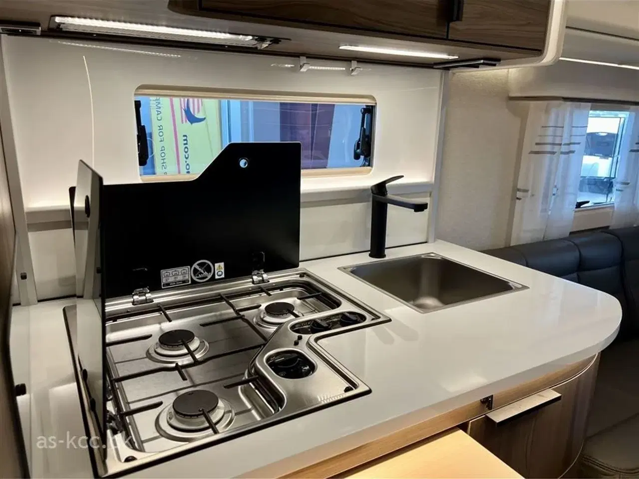 Billede 13 - 2025 - Kabe Ametist GLE KS B8 PREMIUM LINE   Kabe Ametist GLE KS B8 PREMIUM Line