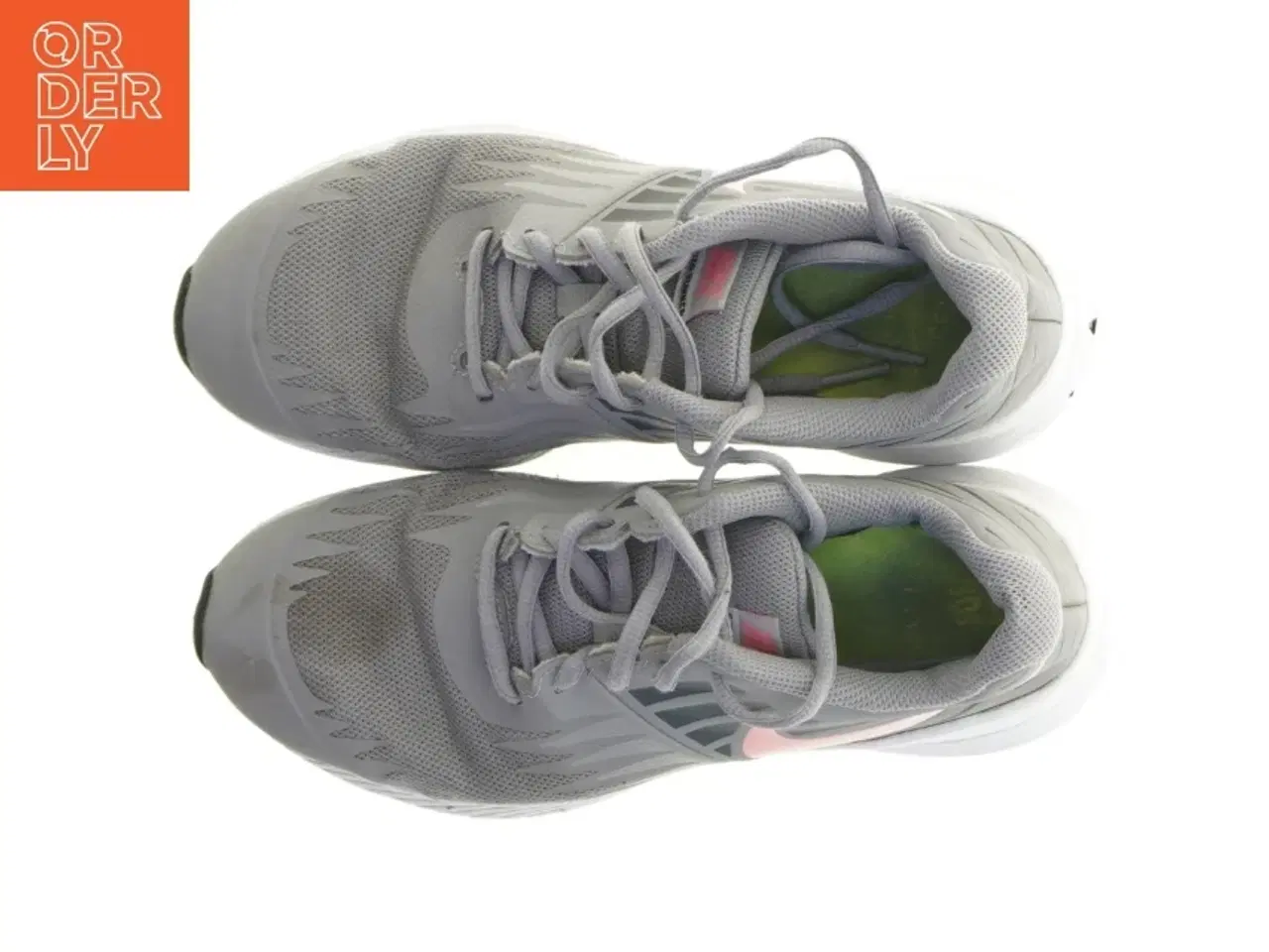 Billede 4 - Brugte løbesko fra Nike (str. 37,5)