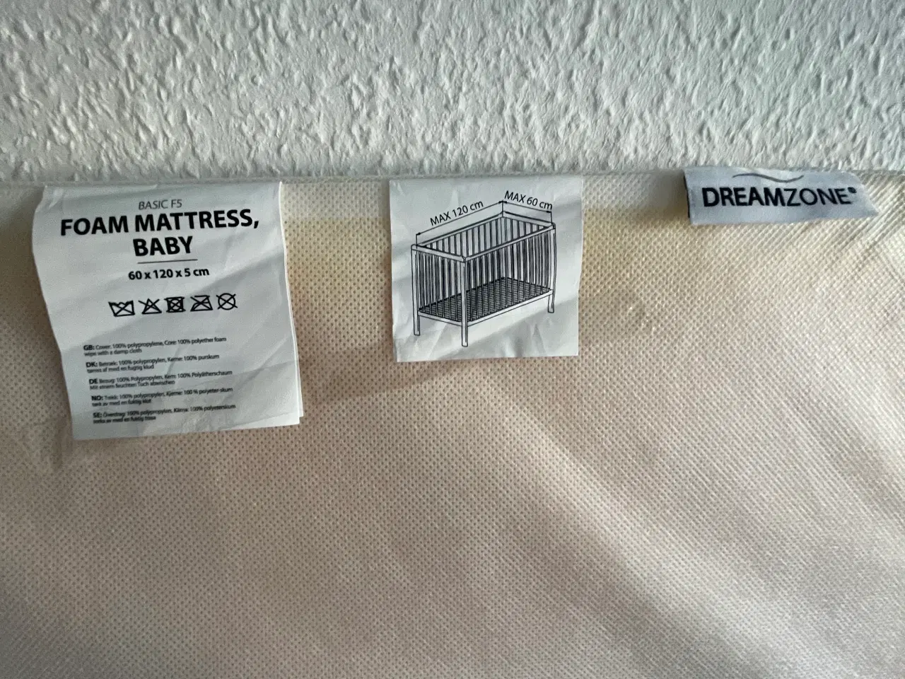 Billede 5 - Tremmeseng, den helt klassiske inkl. madras.