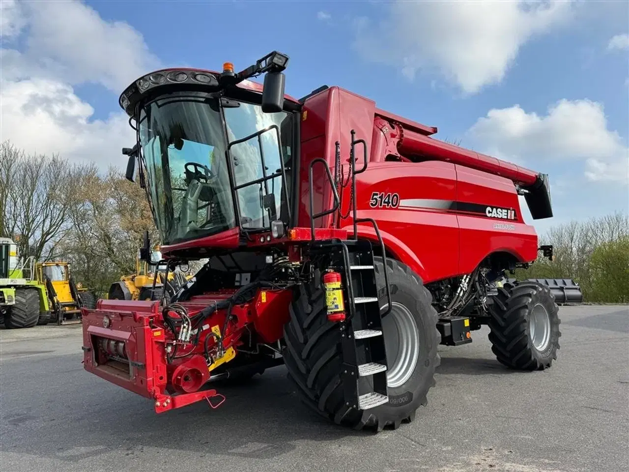 Billede 1 - Case IH Axial Flow 5140 KUN 350 TIMER! MED 22 FODS VARIO SKÆREBORD!