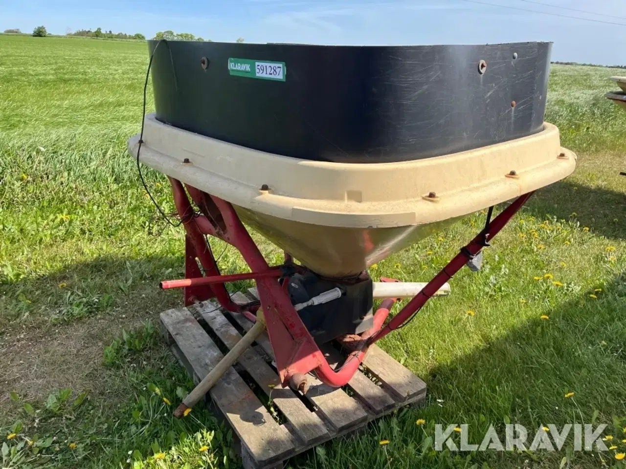 Billede 3 - Gødningsspreder / saltspreder Vicon - 1400kg