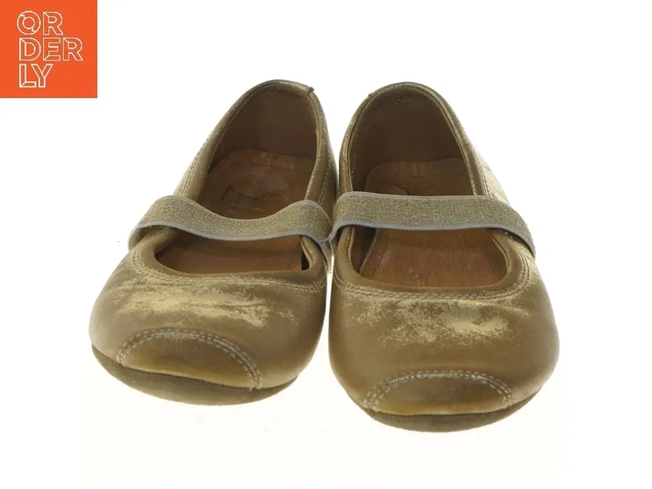 Billede 4 - Guldfarvede sko med rem (str. 20 cm)