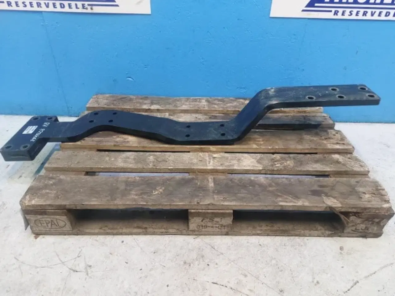 Billede 5 - New Holland T7 Højre motorvange 87311068