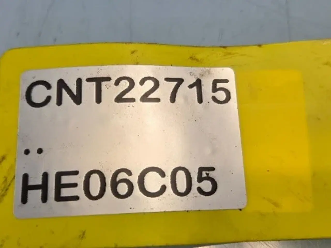 Billede 5 - John Deere  6068   Pumpe Indsugning   RE69568   