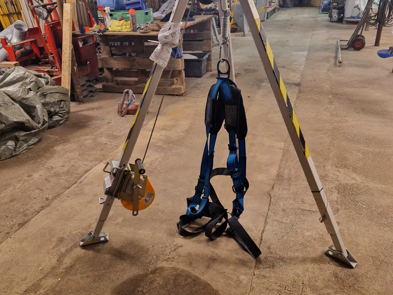 Billede 1 - Tripod (treben)