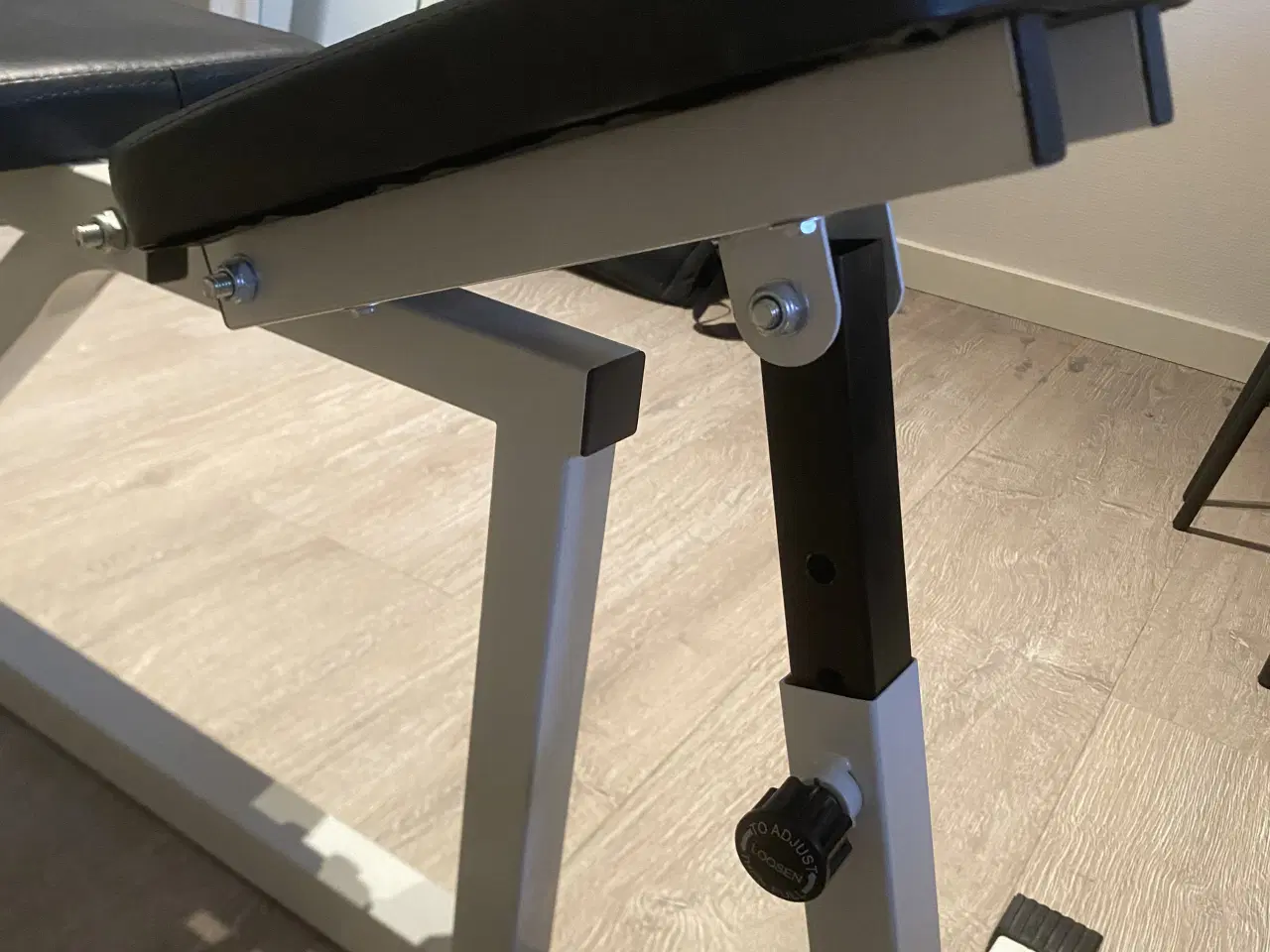 Billede 8 - Justerbar træningsbænk i sort 