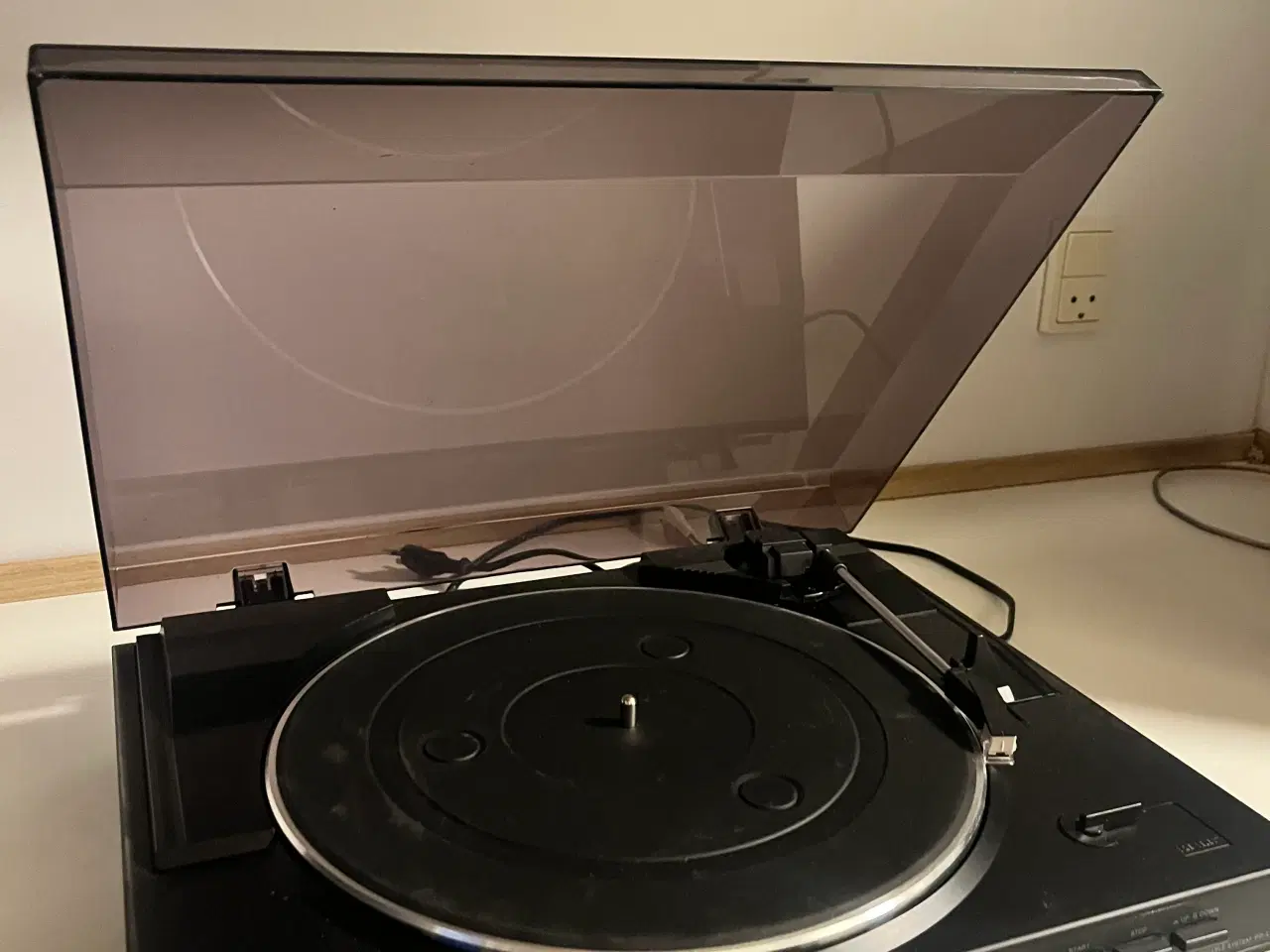 Billede 2 - Pladespiller med anlæg