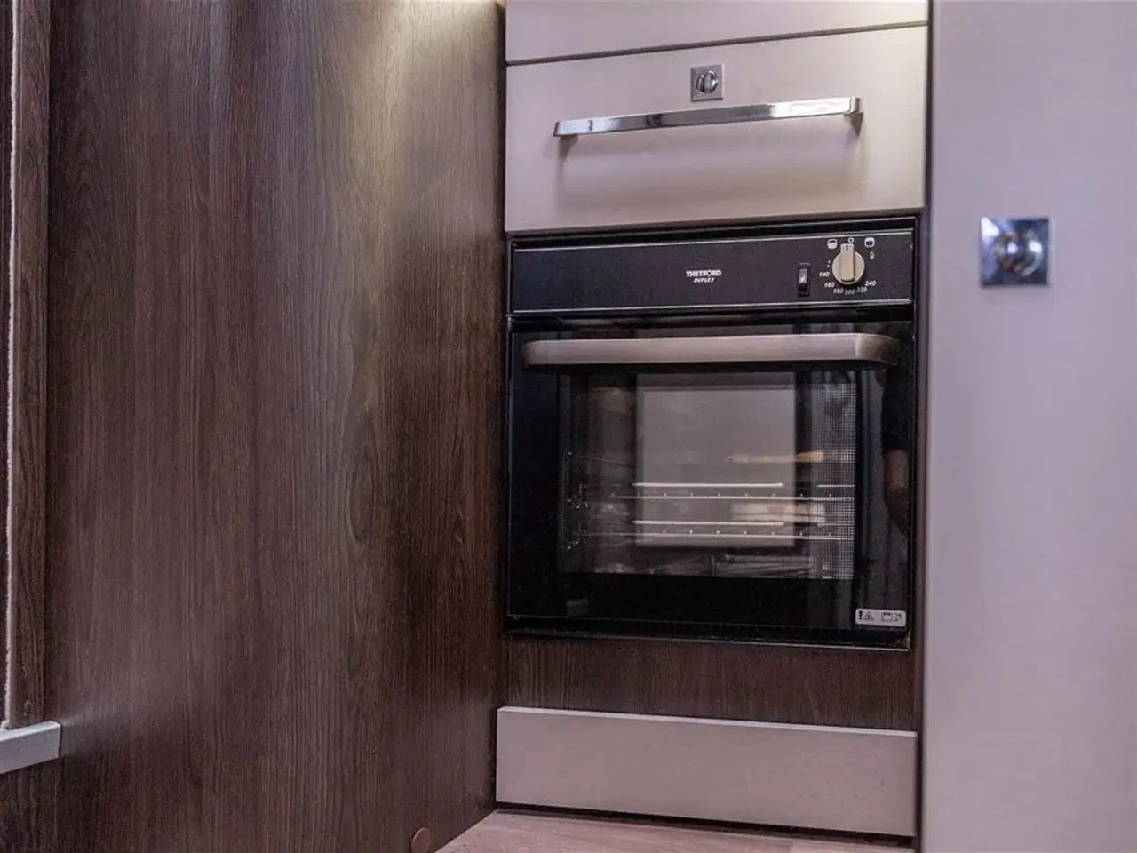 Billede 13 - 2020 - Benimar Tessoro 463   Meget velholdt Benimar T463 Northautokapp