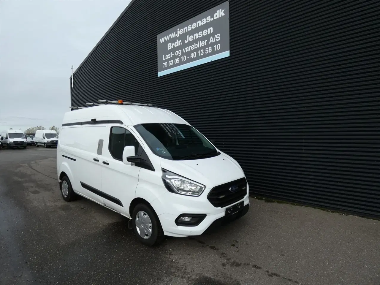 Billede 2 - Ford Transit Custom 300 L2H2 2,0 TDCi Trend VÆRKSTEDSBIL 130HK Van Man.
