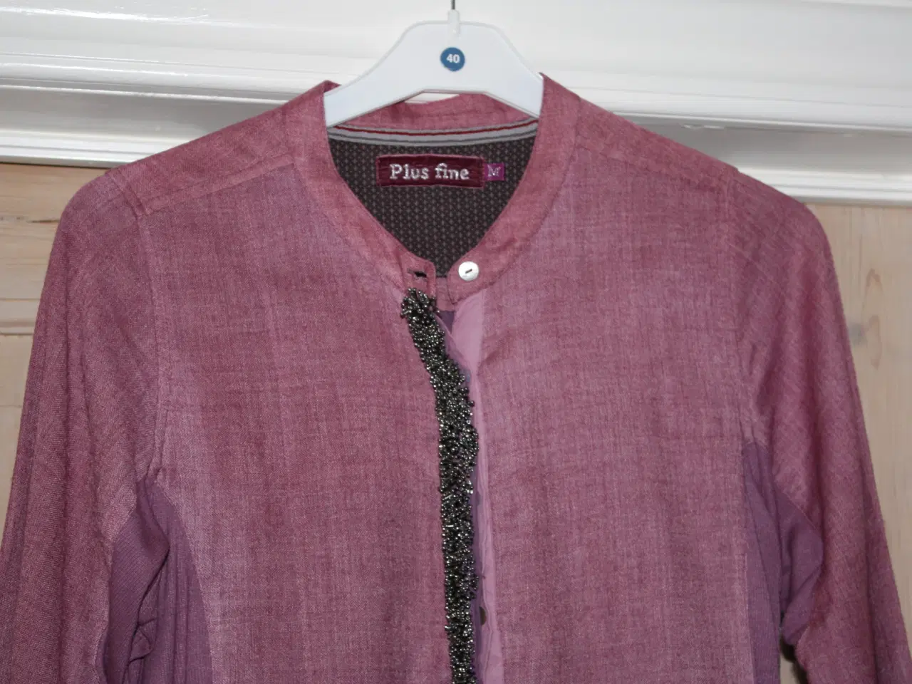 Billede 3 - Plus Fine bluse str. M 55% polyester 45% wool