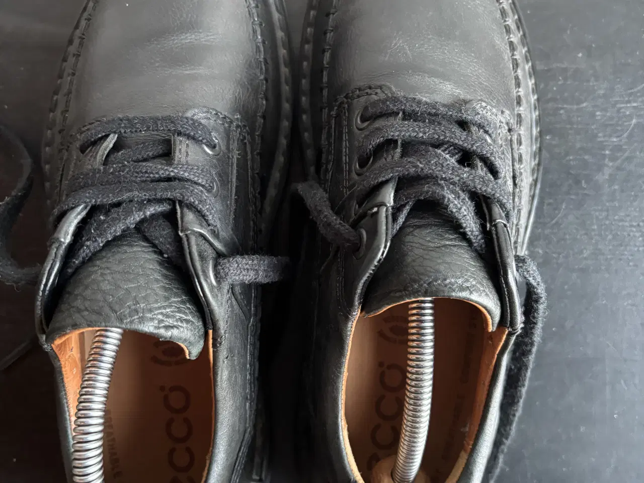 Billede 1 - Sorte herre Ecco sko i str. 39