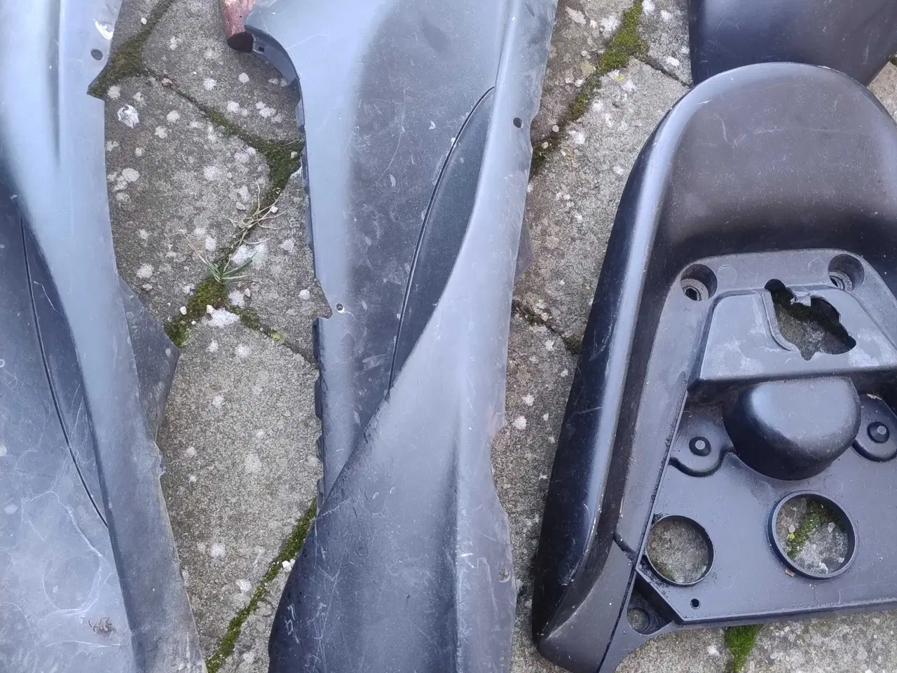 Billede 2 - Yamaha jog R skjolde og baglygte 