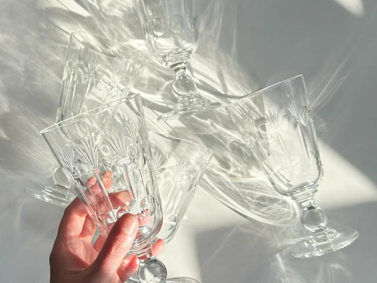 Billede 3 - Krystalglas, pokalformede m slibninger, 5 stk samlet, NB