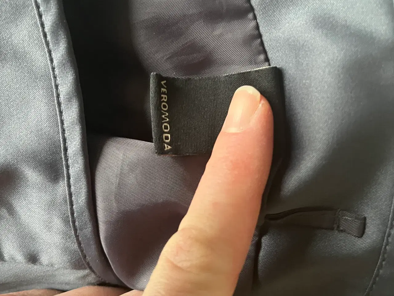 Billede 4 - Festkjole str 38