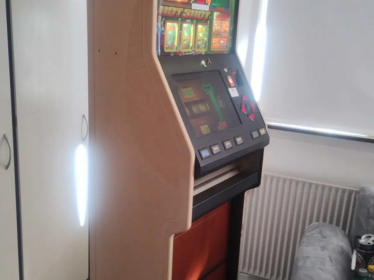 Billede 2 - Hot Shot spilleautomat 