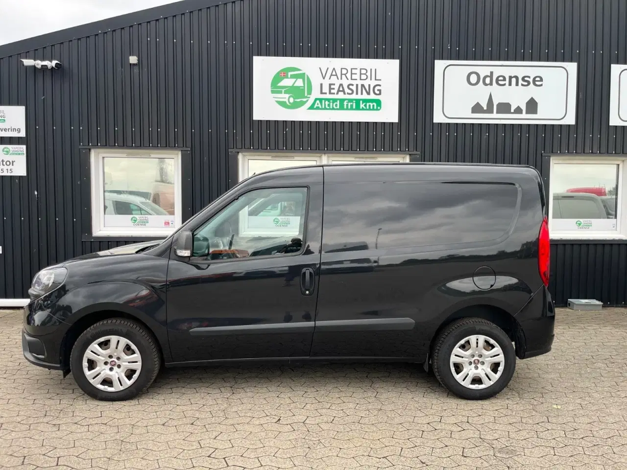 Billede 1 - Fiat Doblò Cargo 1,3 MJT 95 Basic L1