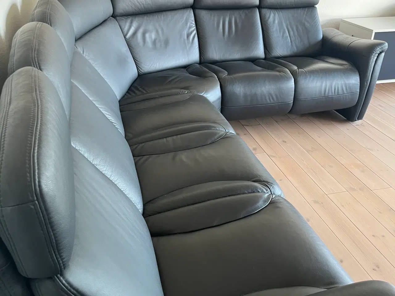Billede 2 - Sort læder hjærnesofa