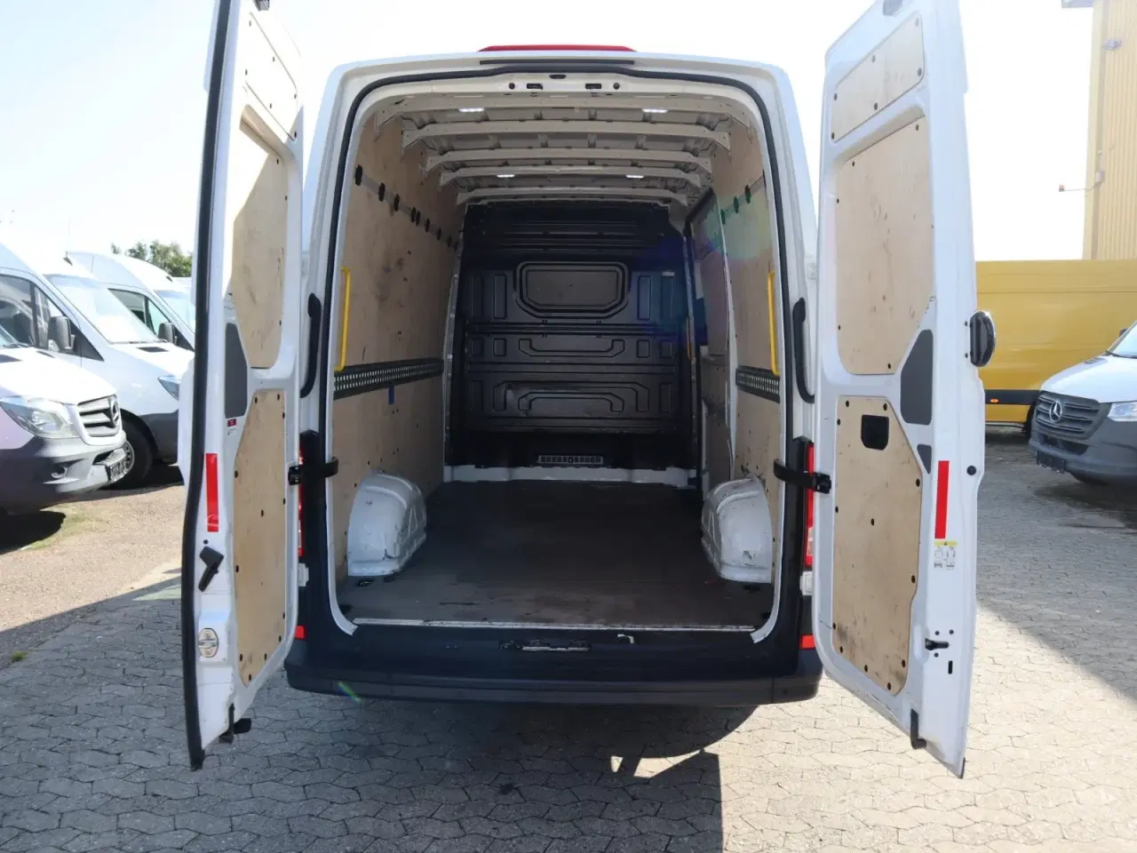 Billede 10 - VW Crafter 35 2,0 TDi 102 Kassevogn L3H2