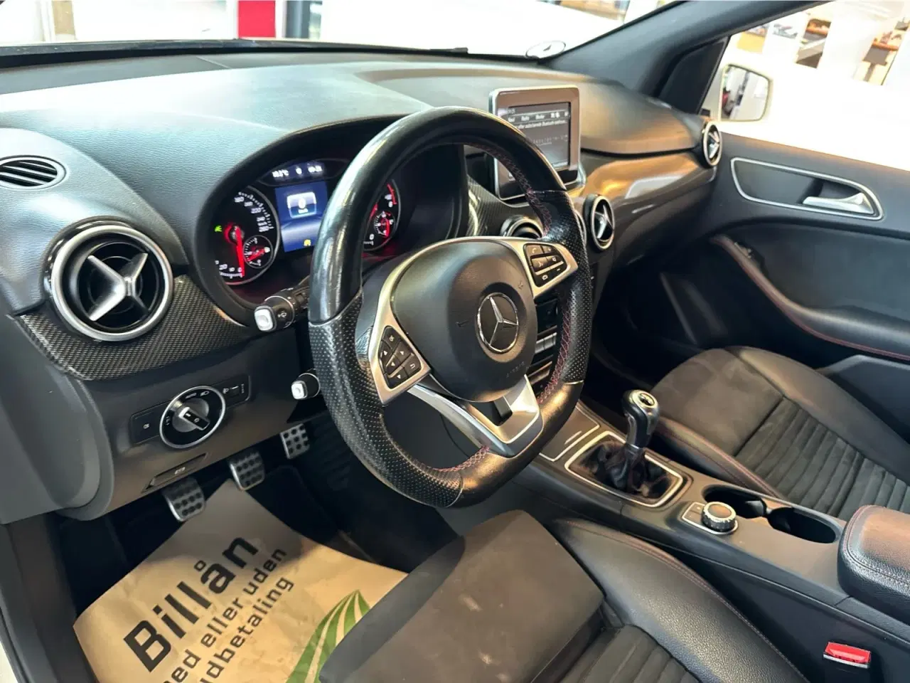 Billede 16 - Mercedes B180 d 1,5 AMG Line Van