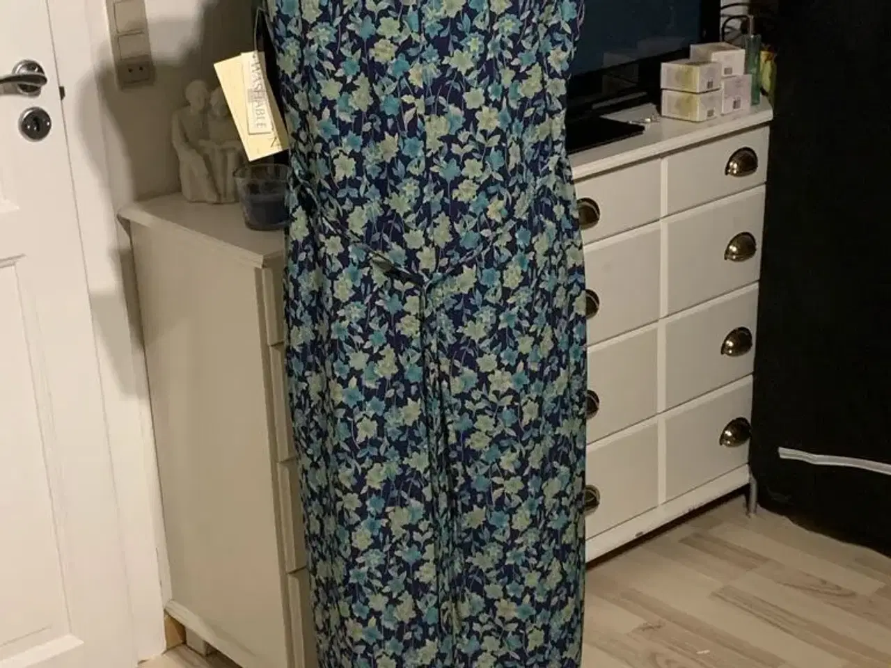 Billede 3 - Smart lang kjole