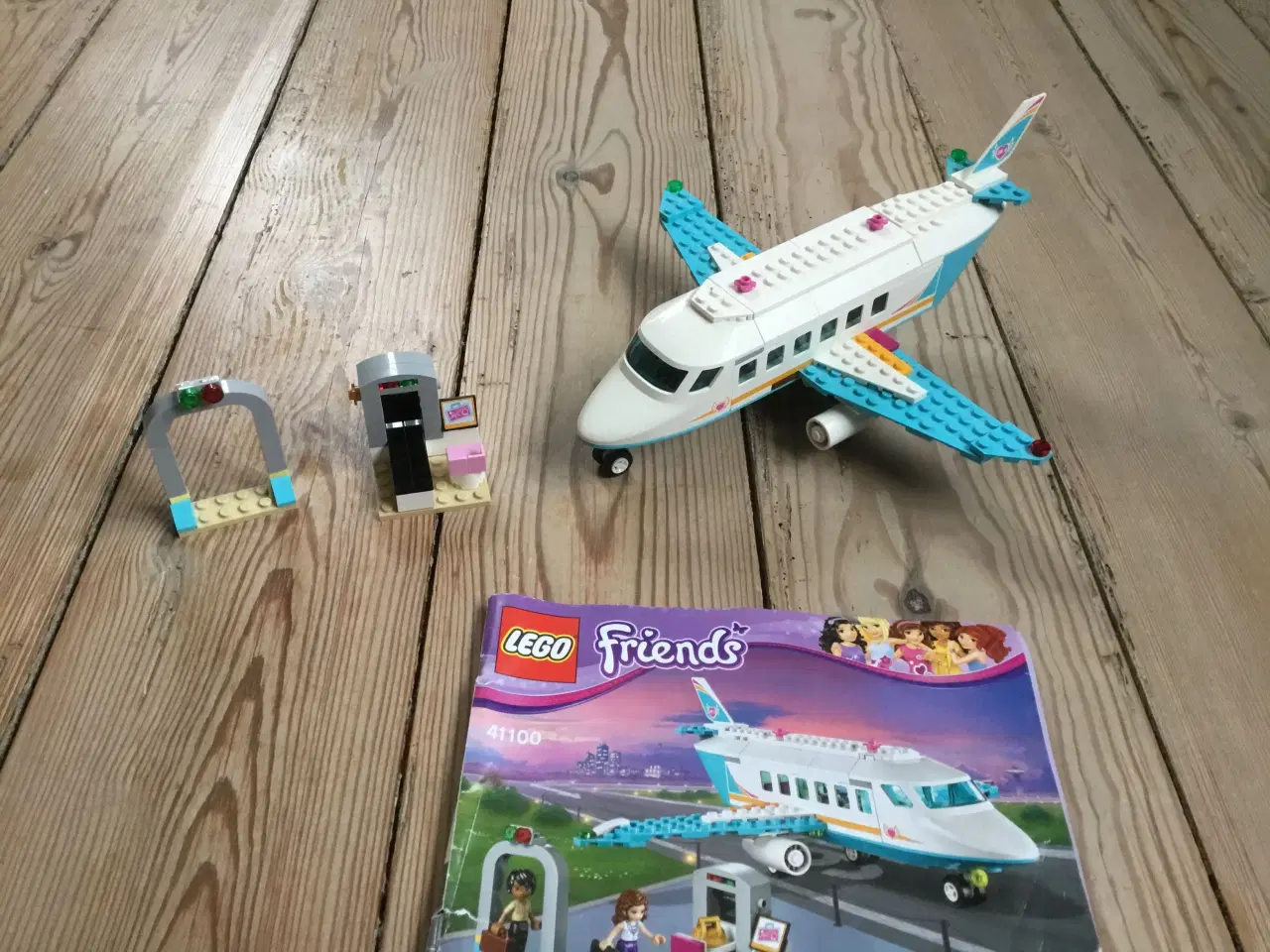 Billede 1 - Lego Friends flyvemaskine 41100