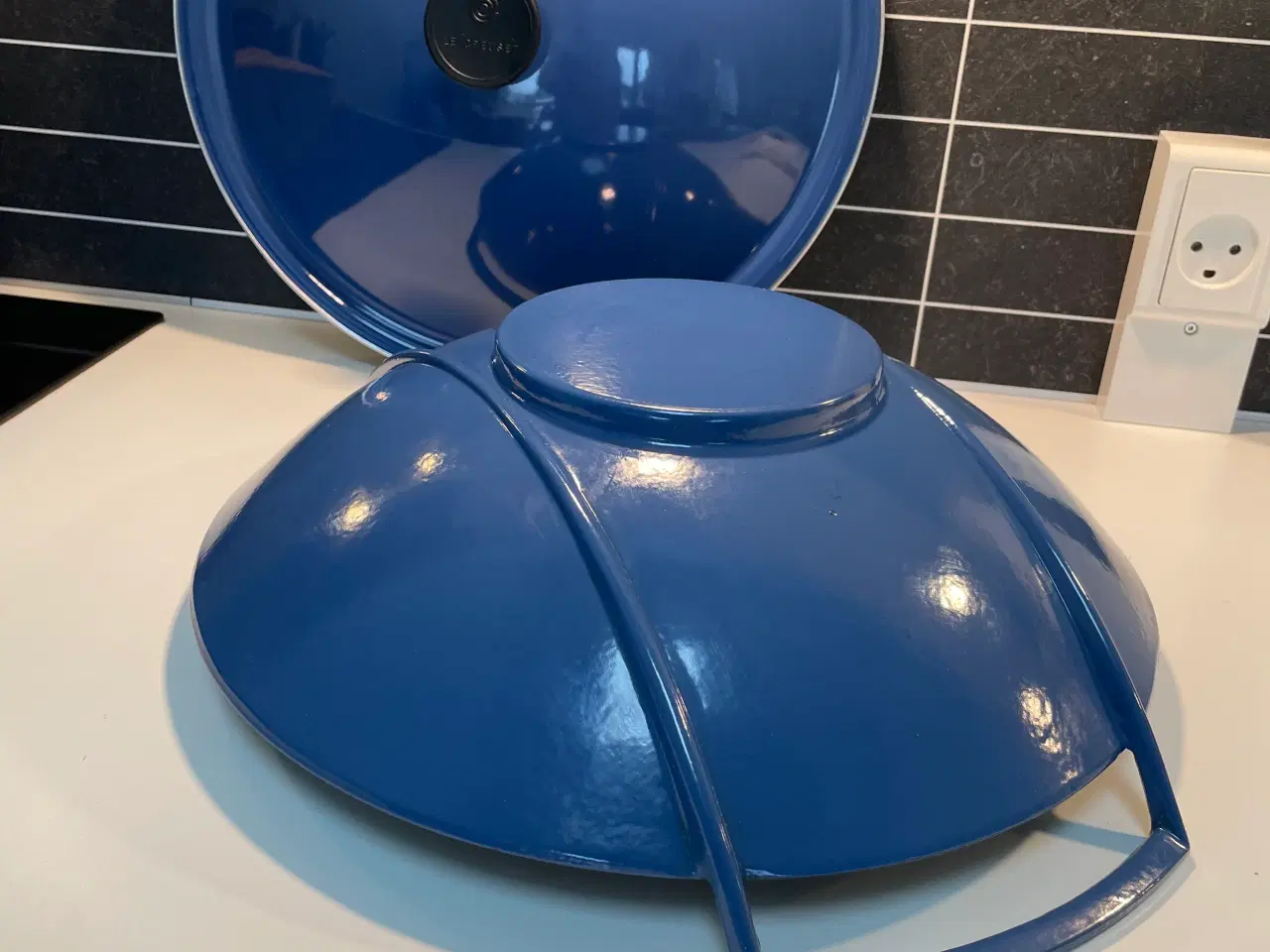 Billede 3 - Le Creuset Signature Braiser wok i emaljeret støbe