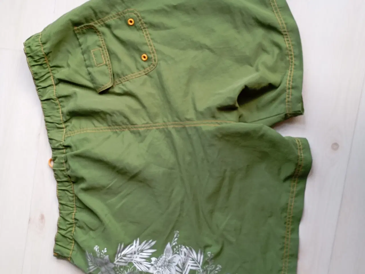 Billede 4 - Badebukser / badeshorts FILA