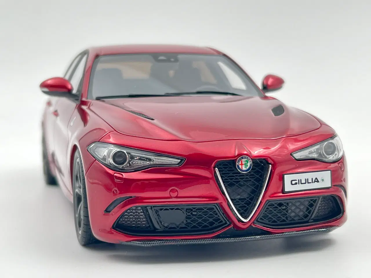 Billede 9 - 2016 Alfa Romeo Giulia Quadrifoglio 1:18 