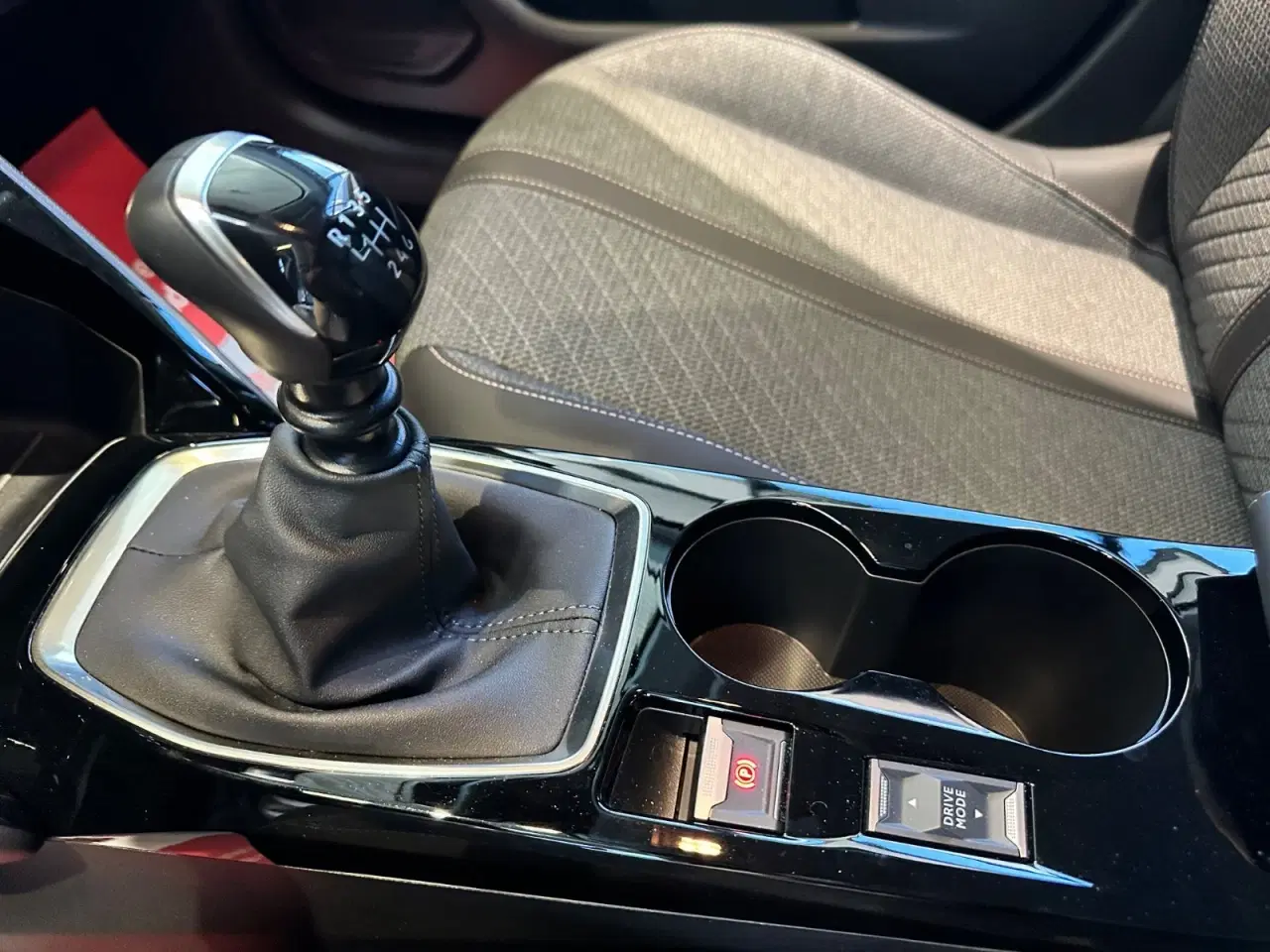 Billede 13 - Peugeot 208 1,2 PureTech 100 Allure+