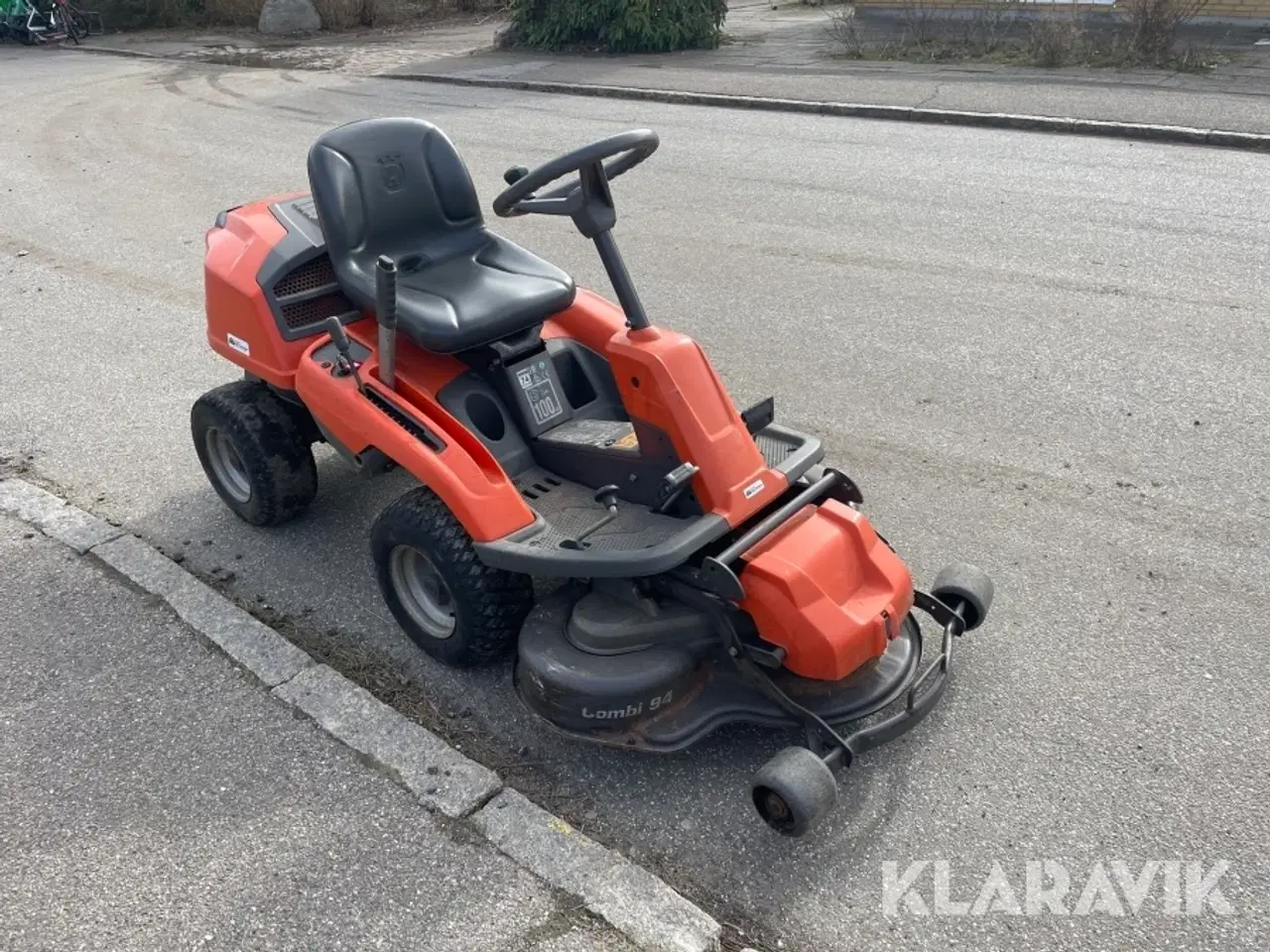 Billede 3 - Græsslåmaskine Husqvarna R216 AWD
