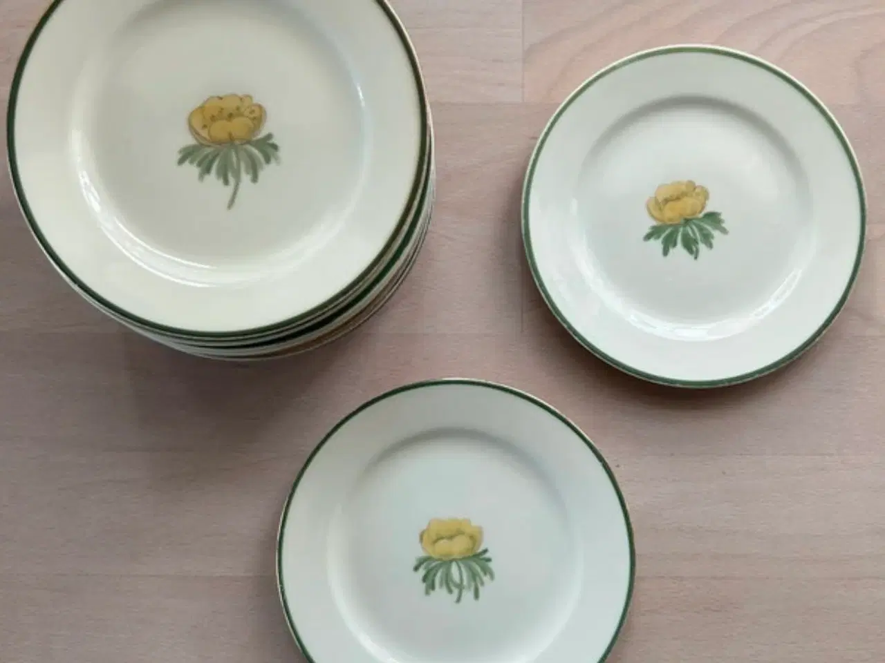 Billede 3 - Erantis kopper, fade og tallerkner 