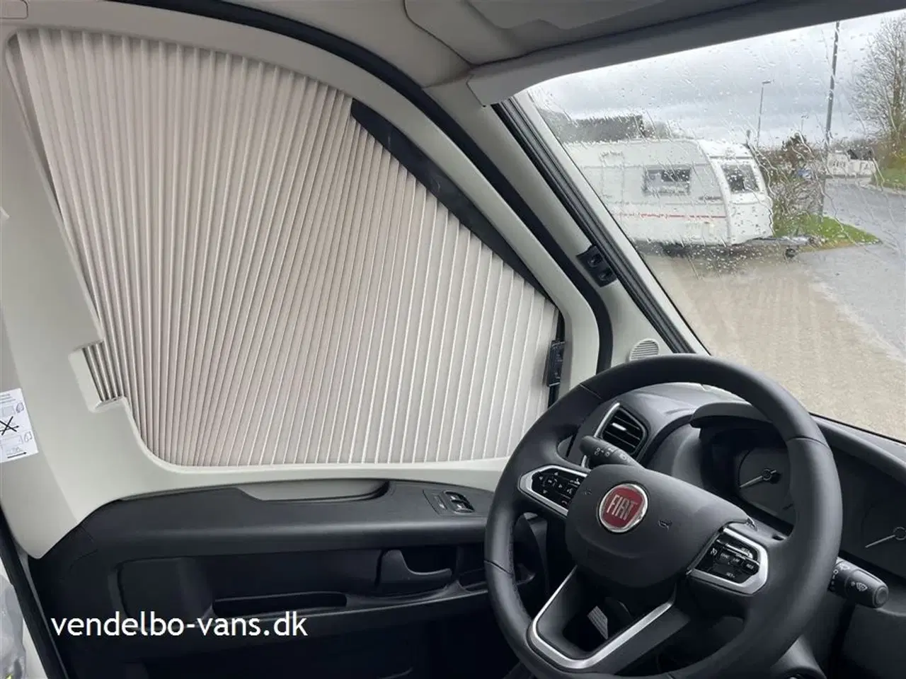 Billede 9 - 2024 - Dethleffs Globetrail CVD 600 ER Advantage   Korteste model med enkeltsenge - årets CamperVan 2024