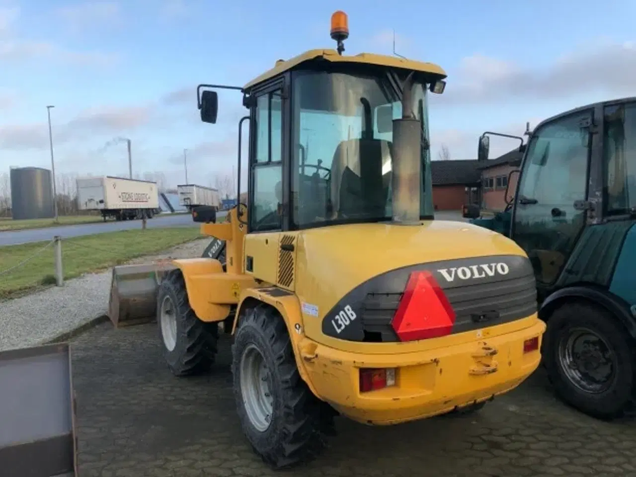 Billede 3 - Volvo L30B - 6.5T læssemaskine / Med skovl