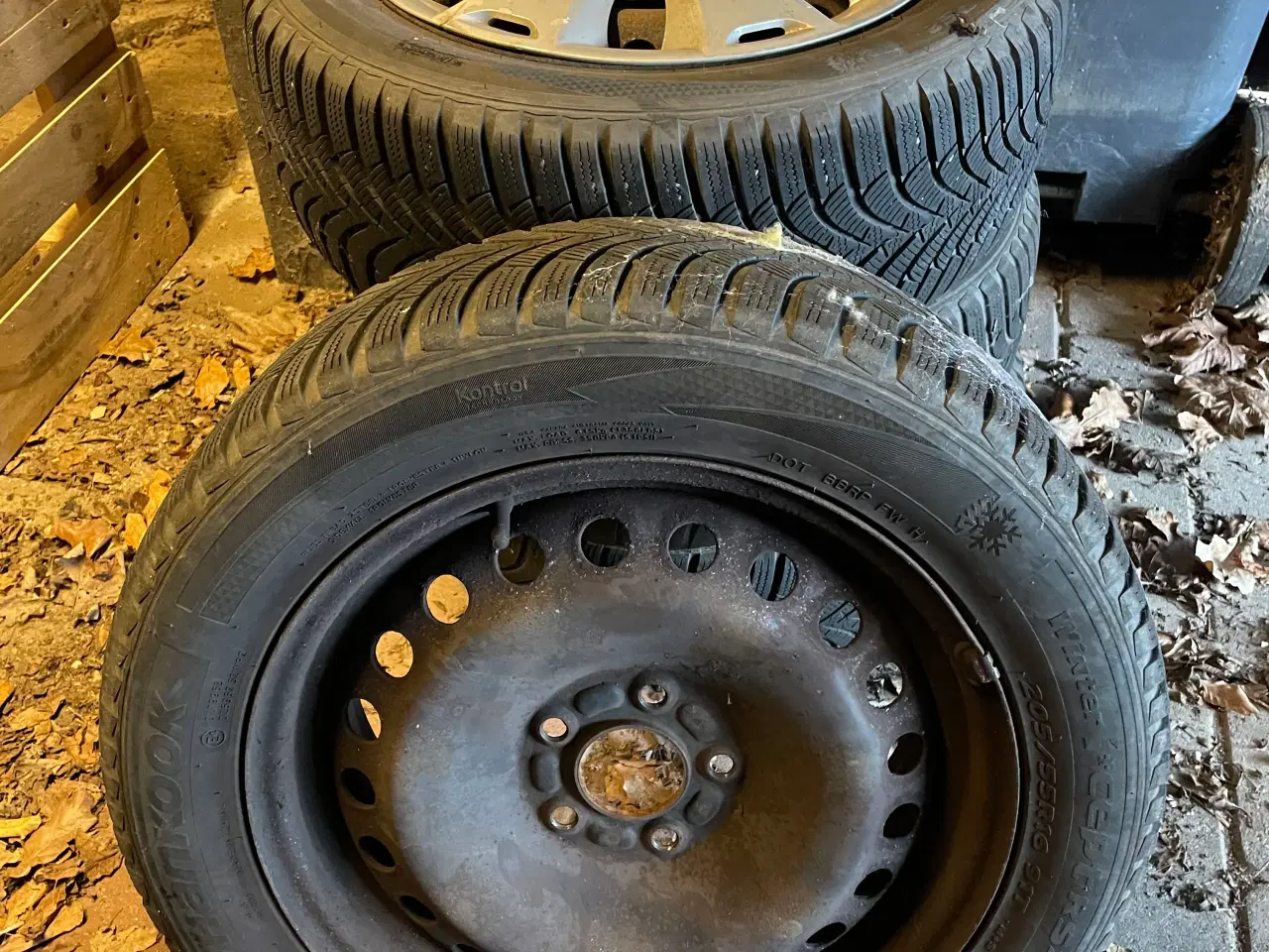 Billede 1 - Stålfælge har siddet på en Ford focus