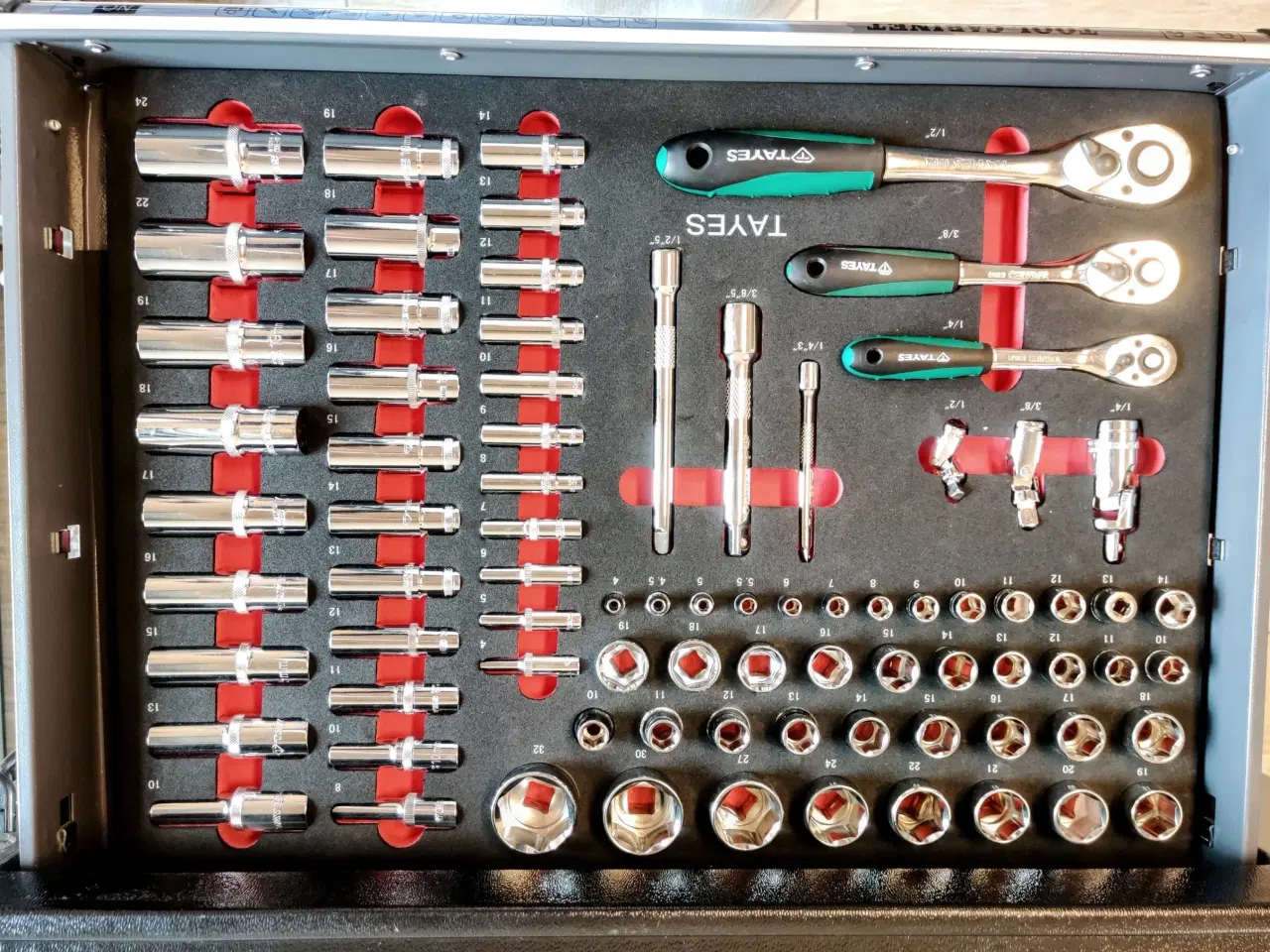 Billede 10 - Stor lux værksteds vogn med solidt værktøj fra Bulldog Tools