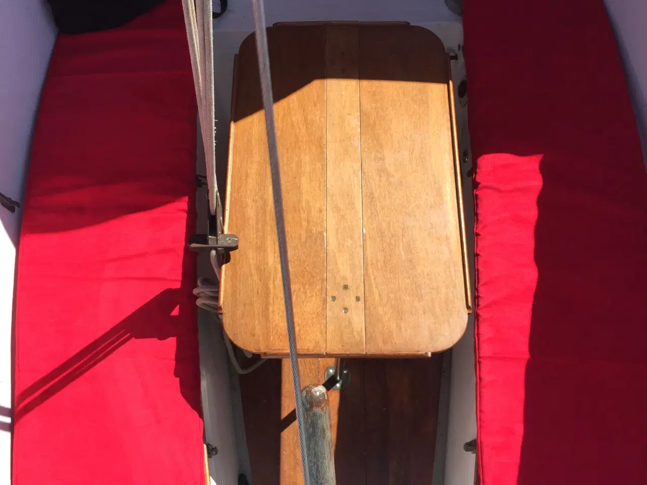 Billede 13 - Danboat 24 med vire 12 indenbordsmotor