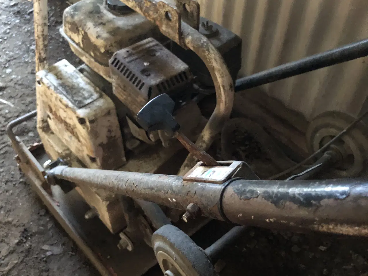 Billede 2 - Pladevibrator 