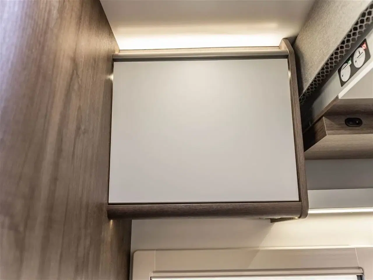 Billede 28 - 2025 - Benimar Tessoro 463 NK   Populær enkeltsengscamper